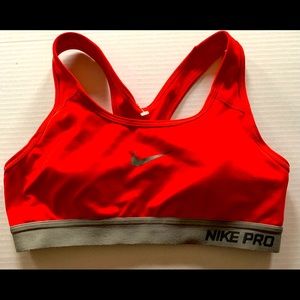 Nike Pro Sports Bra Size Small Red Gently used